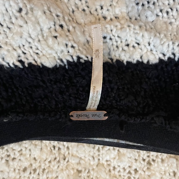 Free People Boucle White & Black Sweater - Picture 6 of 7